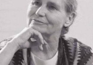 Ντόρις Λέσινγκ: Όλοι ήμασταν κομμουνιστές τότε