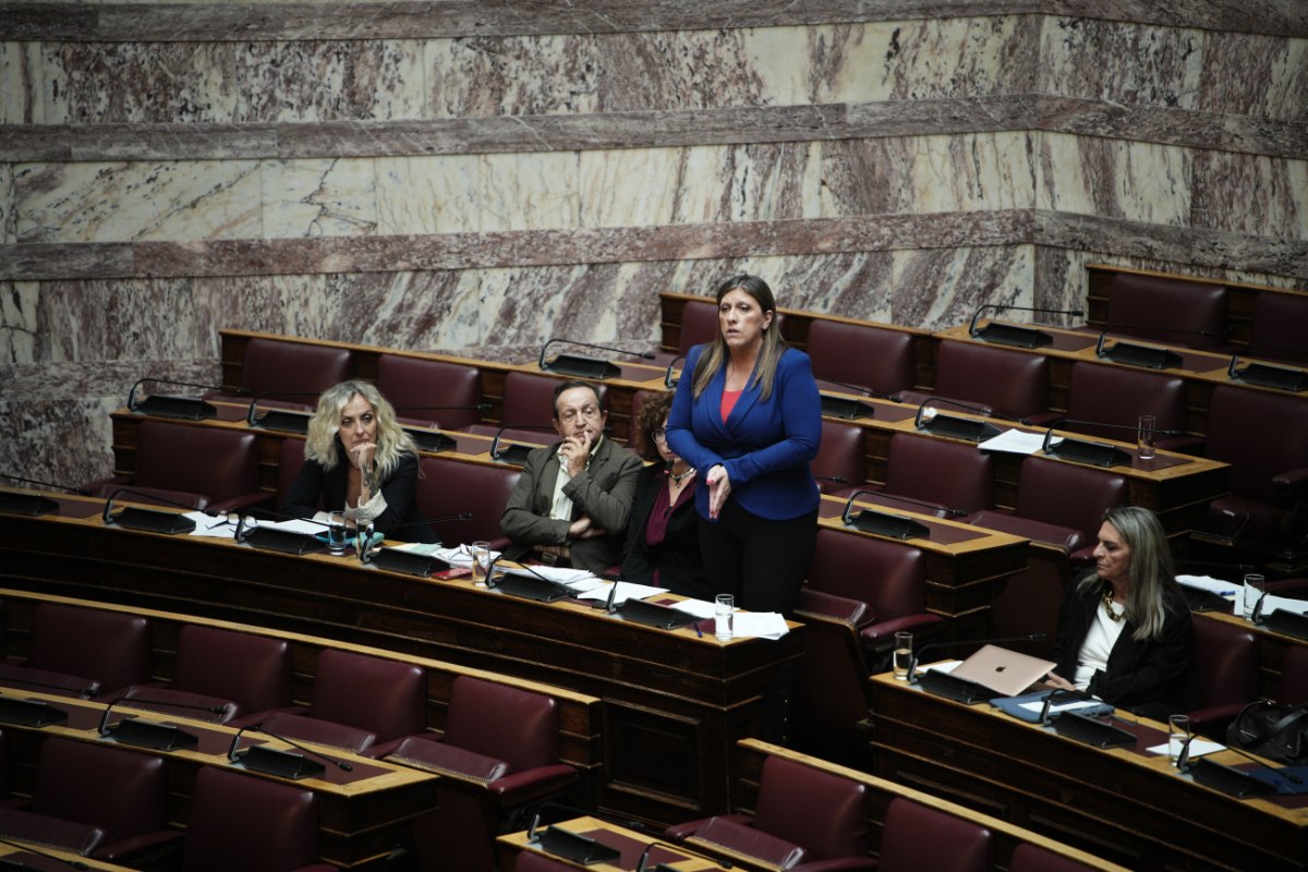 «Όχι» της Βουλής στην άρση της ασυλίας Κωνσταντοπούλου για την παρουσία της σε αγροτικές κινητοποιήσεις