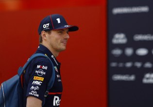 Ο Μαξ Φερστάπεν αποχωρίζεται το θηρίο των 700 ίππων