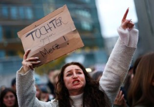 Γερμανία: Συγκέντρωση διαμαρτυρίας για τη δήλωση Μερτς περί «αστικού τοπίου» που επιβαρύνουν οι μετανάστες