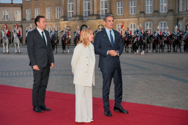 Ταύτιση απόψεων Μητσοτάκη – Μελόνι: Η Ευρώπη πρέπει να προστατεύσει και τα νότια σύνορά της