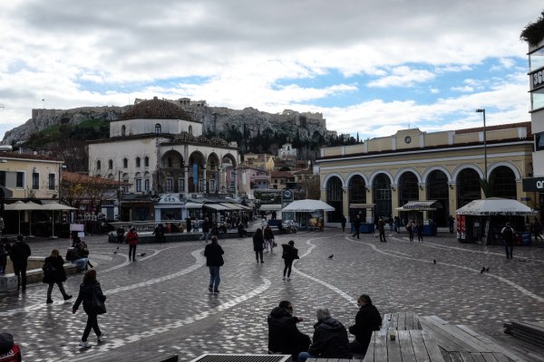 Μοναστηράκι: Χτύπησαν 18χρονο και άρπαξαν την αλυσίδα του – Συνελήφθησαν ένας 17χρονος και ένας 19χρονος