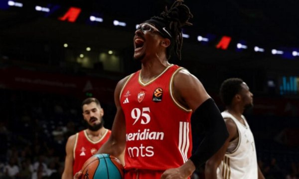 Πέρασε από την Πόλη ο Ερυθρός Αστέρας (86-81) – Σαρωτική η Ζάλγκιρις έκανε το 3/3 (98-70)