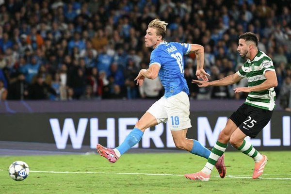 Νάπολι – Σπόρτινγκ Λισαβόνας 2-1: Με σφραγίδα Χόιλουντ το πρώτο τρίποντο για τους Ναπολιτάνους (vid)