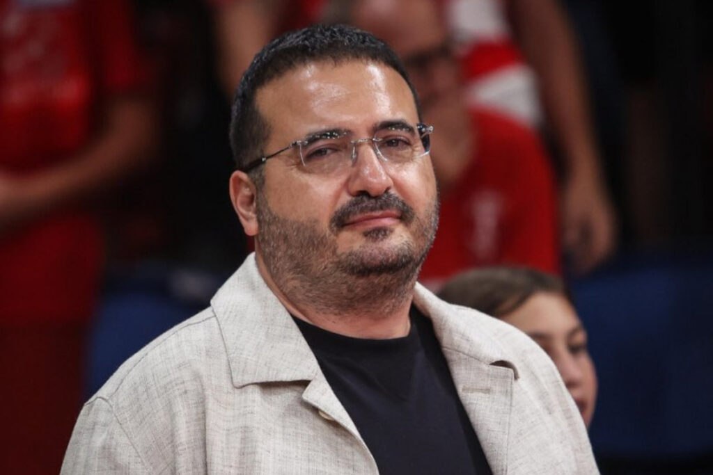 Ο ιδιοκτήτης της Χάποελ πανηγύρισε τη νίκη του Ολυμπιακού επί της Μακάμπι (pic)