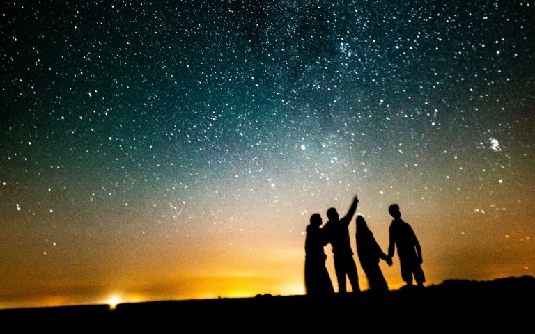 Άκρως Ζωδιακό: Τα Do’s και Don’ts στα ζώδια σήμερα [Δευτέρα 06.10.2025]