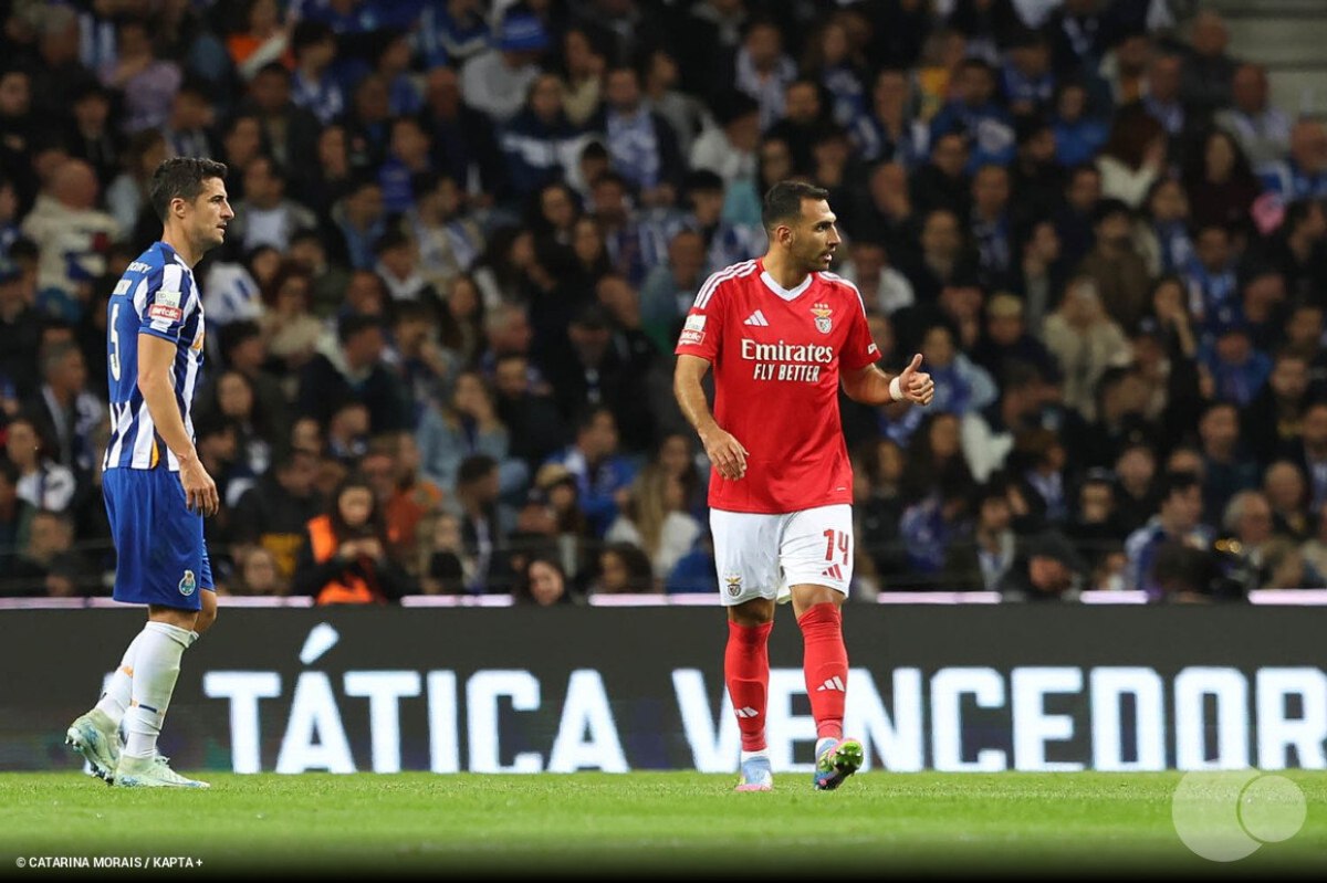 Η Πόρτο καταγγέλει τον Παυλίδη (vid)