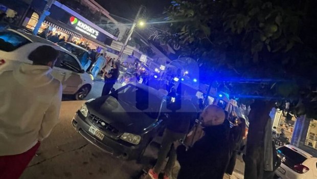 Σοβαρό τροχαίο στο Περιστέρι – ΙΧ παρέσυρε μητέρα και παιδί