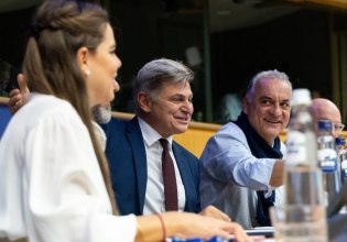 Ο Φαραντούρης στις Βρυξέλλες φτιάχνει την… κυβέρνηση ειδικού σκοπού, με ΑΙ