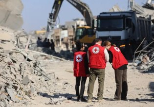 Ακόμα δύο νεκροί παραδόθηκαν στο Ισραήλ – Νέοι βομβαρδισμοί στη Γάζα