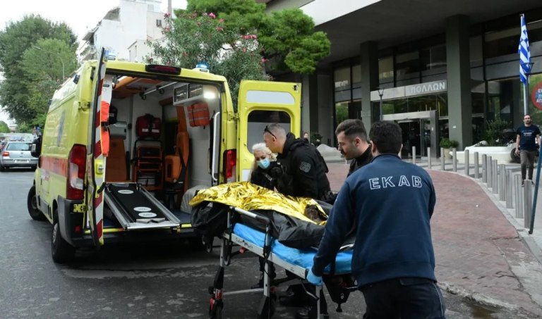 Μυστήριο με τον 44χρονο που έπεσε στο κενό από τον Πύργο Απόλλων – «Ακούσαμε ένα μπαμ, νομίζαμε ότι έγινε έκρηξη»