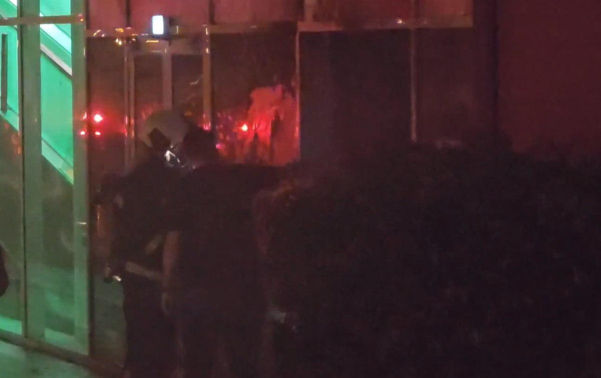 Μαρούσι: Σε εμπρηστική επίθεση οφείλεται η φωτιά στο Jumbo