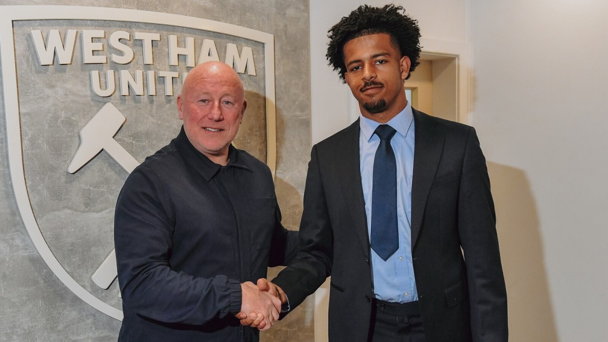 Την Εθνική Ελλάδος επέλεξε εκπροσωπήσει παίκτης της Γουέστ Χαμ