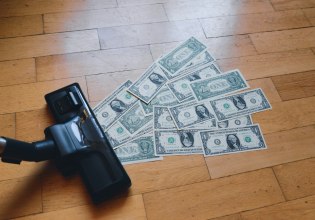 Το παγκόσμιο χρέος οδεύει στα επίπεδα μετά το τέλος του ΒΠΠ λέει το ΔΝΤ