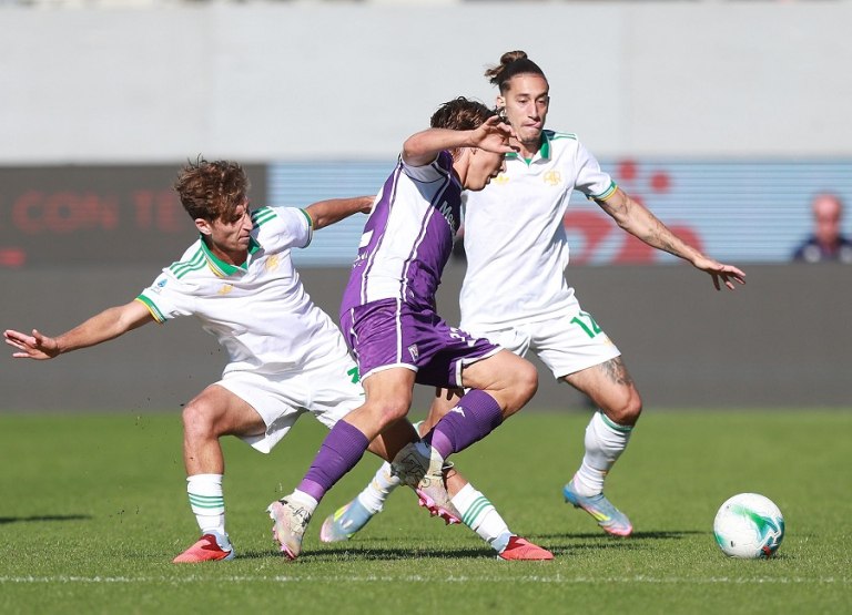 Μεγάλο διπλό η Ρόμα του Τσιμίκα στη Φλωρεντία – «Τεσσάρα» η Μπολόνια στην Πίζα (vid)