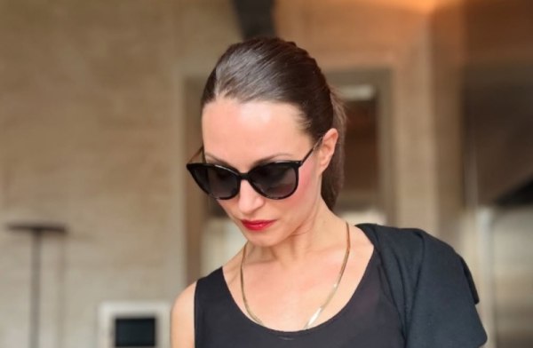 Η ζωή μετά την πολιτική για την 39χρονη Σάνα Μάριν: Διασκέδαση, απομνημονεύματα και συνεργασίες με μεγάλους οργανισμούς