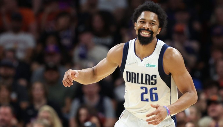 Στη Μπάγερν Μονάχου ο Ντινγουίντι (pic)