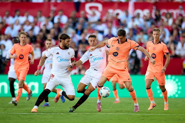 Επίθεση χάκερς στα social media της Μπαρτσελόνα (pic)