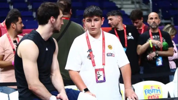 Σαρπ Αταμάν: «ΛεΜπρόν πες ότι λατρεύεις τον πατέρα μου κι έλα στον Παναθηναϊκό» (pic)