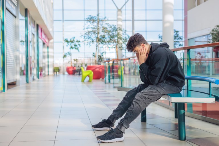 Τι συνέβη και οι γονείς άφησαν τον 17χρονο με αυτισμό στο κέντρο φροντίδας