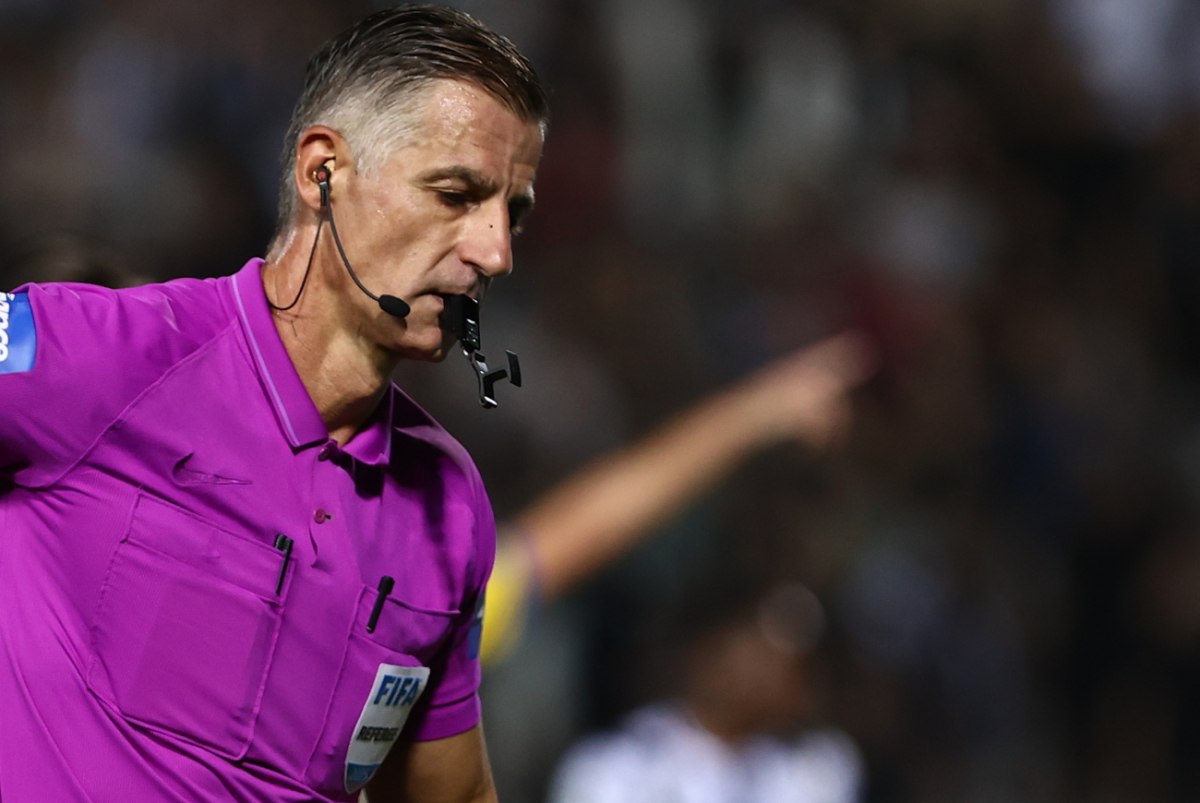 Μόνο για συμπλήρωμα οι Έλληνες διεθνείς, η FIFA δεν τους εμπιστεύεται