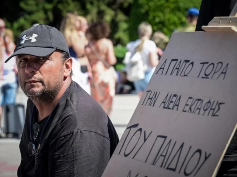 Τέμπη: Δεκτά όλα τα αιτήματα συγγενών για διενέργεια τοξικολογικών εξετάσεων – Η νομική οδός που ακολουθήθηκε