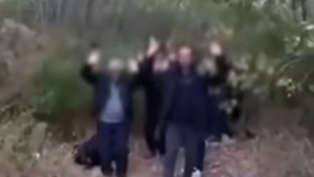 Σουφλί: Προφυλακίστηκαν οι έξι από τους 13 Τούρκους με τα 147 όπλα – Βίντεο ντοκουμέντο από τη σύλληψή τους