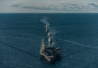 Βενεζουέλα: Αεροπλανοφόρο και πλοία συνοδείας των ΗΠΑ σπεύδουν στην Λατινική Αμερική – Φόβος για κλιμάκωση