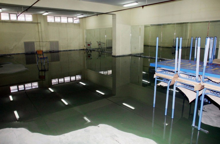 Η βροχή έκλεισε τα σχολεία στο Μεσολόγγι – Δεν θα γίνουν μαθήματα την Παρασκευή