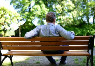 Νέο ρεκόρ στις αιτήσεις για συνταξιοδότηση