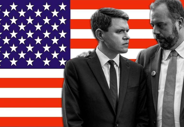 Η ελπίδα των Δημοκρατικών; Ένας θρήσκος λαϊκιστής που κάνει το MAGA να φαίνεται ανόητο