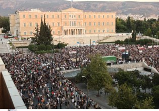 Άγνωστος Στρατιώτης: Ζώνη απαγόρευσης διαδηλώσεων μπροστά στη Βουλή, με πρόσχημα την «προστασία» του μνημείου