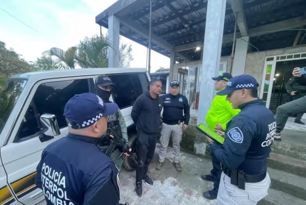 Ηγέτης της Τρεν ντε Αράγουα καλεί την Κολομβία για ειρηνευτικές διαπραγματεύσεις