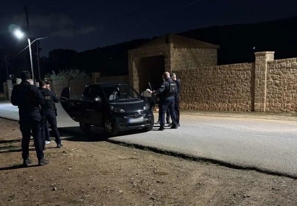 Τροχαία: Ειδική επιχείρηση σε Μάνδρα και Αγία Βαρβάρα – Πέντε συλλήψεις
