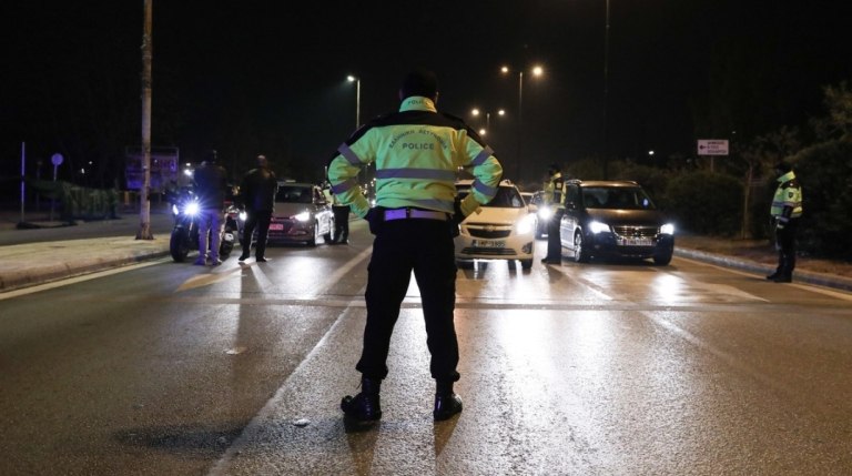 Πώς η Τροχαία «πήρε τις πινακίδες» από την ομάδα Viber που ενημέρωνε για τα μπλόκα – Τι σχεδίαζαν οι διαχειριστές