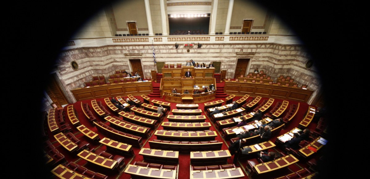 Έρχεται κοινό μέτωπο της δημοκρατικής αντιπολίτευσης – Το πηγαδάκι με νόημα στη Βουλή και ο ΟΠΕΚΕΠΕ