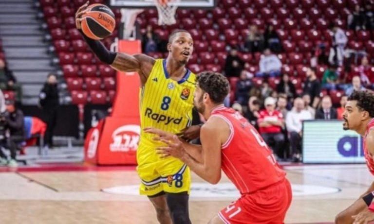 Χάποελ Τελ Αβίβ – Μακάμπι Τελ Αβίβ 90-103: Πήρε το ντέρμπι και πέτυχε πρώτη της νίκη στη Euroleague