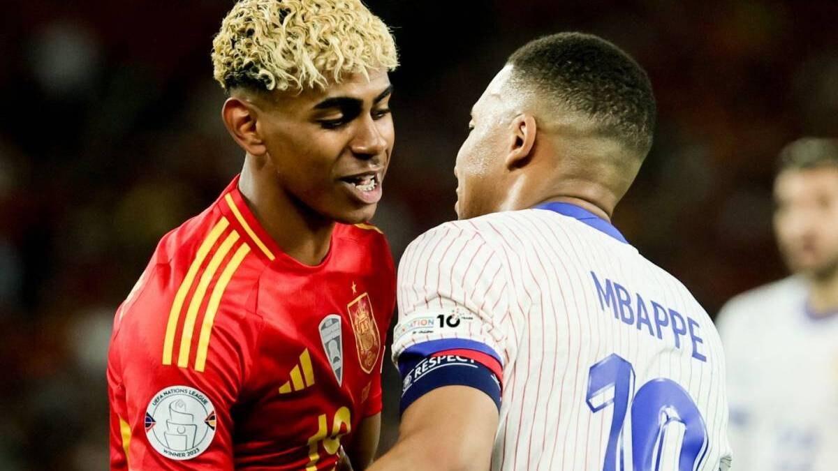 Ο Εμπαπέ στο πλευρό του Γιαμάλ: «Αφήστε τον, είναι μόλις 18…» (vid)