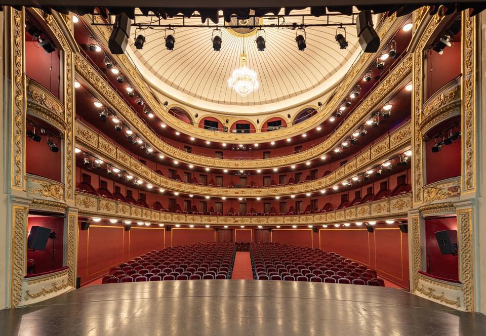 Παρουσιάζεται η ιστορική και κοινωνική διαδρομή του Πειραιά