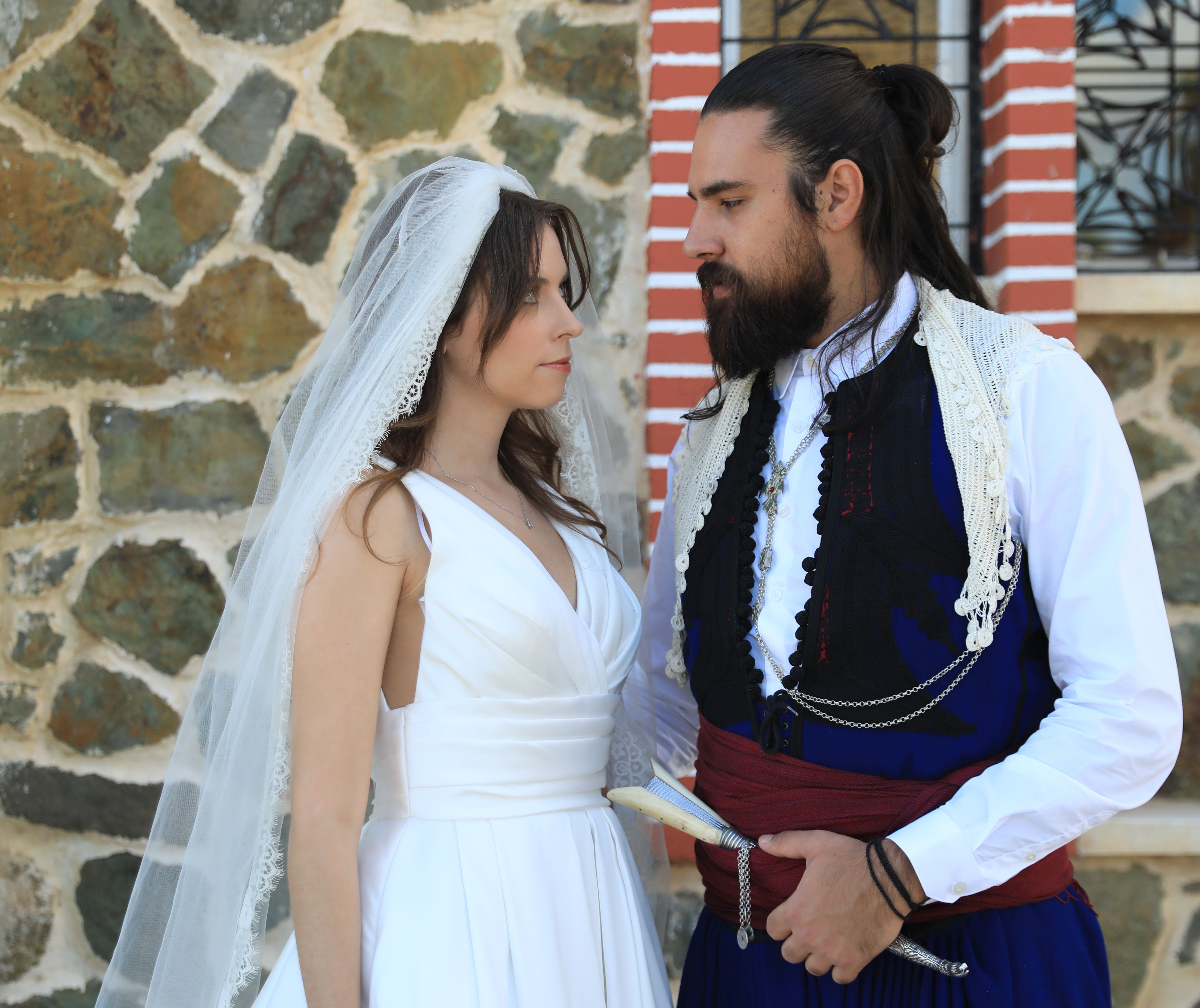 Η γη της ελιάς: Γλέντι και εκπλήξεις