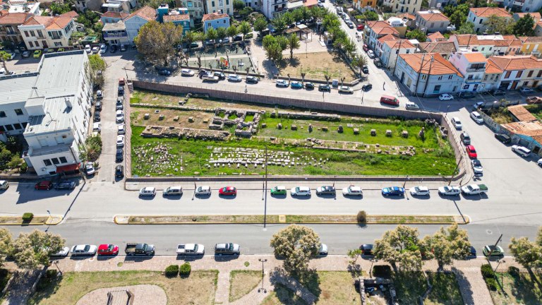 Αποκαθίσταται η ρωμαϊκή στοά Μυτιλήνης