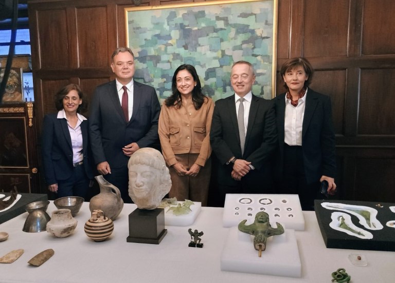 Επιστρέφουν στην Ελλάδα 29 αρχαιότητες που είχαν διακινηθεί παράνομα στη Νέα Υόρκη