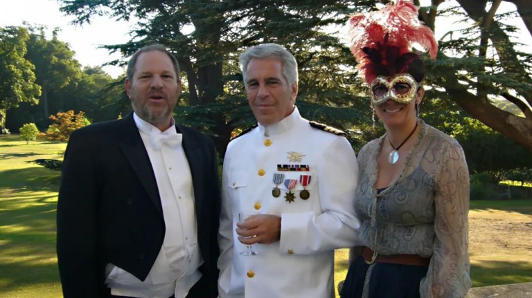 Άντριου: Γουάινσταϊν, Μάξγουελ και Έπσταϊν καλοπερνούσαν στο Royal Lodge μετά το ένταλμα σύλληψης