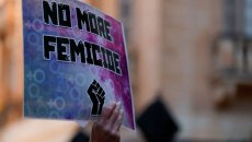 Φάμελλος: Η έμφυλη βία είναι και παραμένει ένα βαθιά πολιτικό ζήτημα – Να θεσπιστεί επιτέλους ο όρος «γυναικοκτονία»