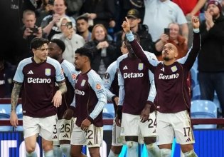 LIVE: Άστον Βίλα – Γιουνγκ Μπόις