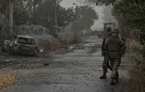 Ουκρανία και Ρωσία δίνουν αντικρουόμενες εκδοχές για την κατάσταση σε πόλη στα ανατολικά