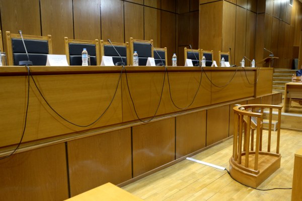 Δίκη υποκλοπών – Κουκάκης: Ο Μητσοτάκης υπάκουσε σε ό,τι του είπε ο Δημητριάδης για τη θέση του διοικητή της ΕΥΠ