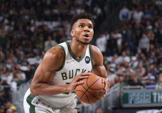 Αντετοκούνμπο: «Πρέπει να είμαστε πιο έξυπνοι στο παρκέ» (vid)