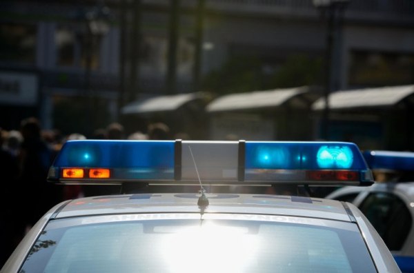 Τρομακτικές στιγμές βίωσε 16χρονη μαθήτρια στον Χολαργό – Νεαροί την περίμεναν έξω από μαγαζί να της επιτεθούν
