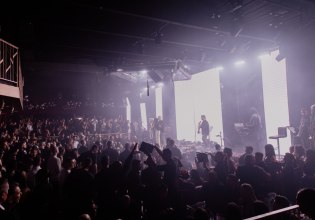 Αναστασία και Ηλίας Καμπακάκης σάρωσαν στο MonaΛisa – Εικόνες που θύμισαν τις παλιές καλές εποχές της Θεσσαλονίκης